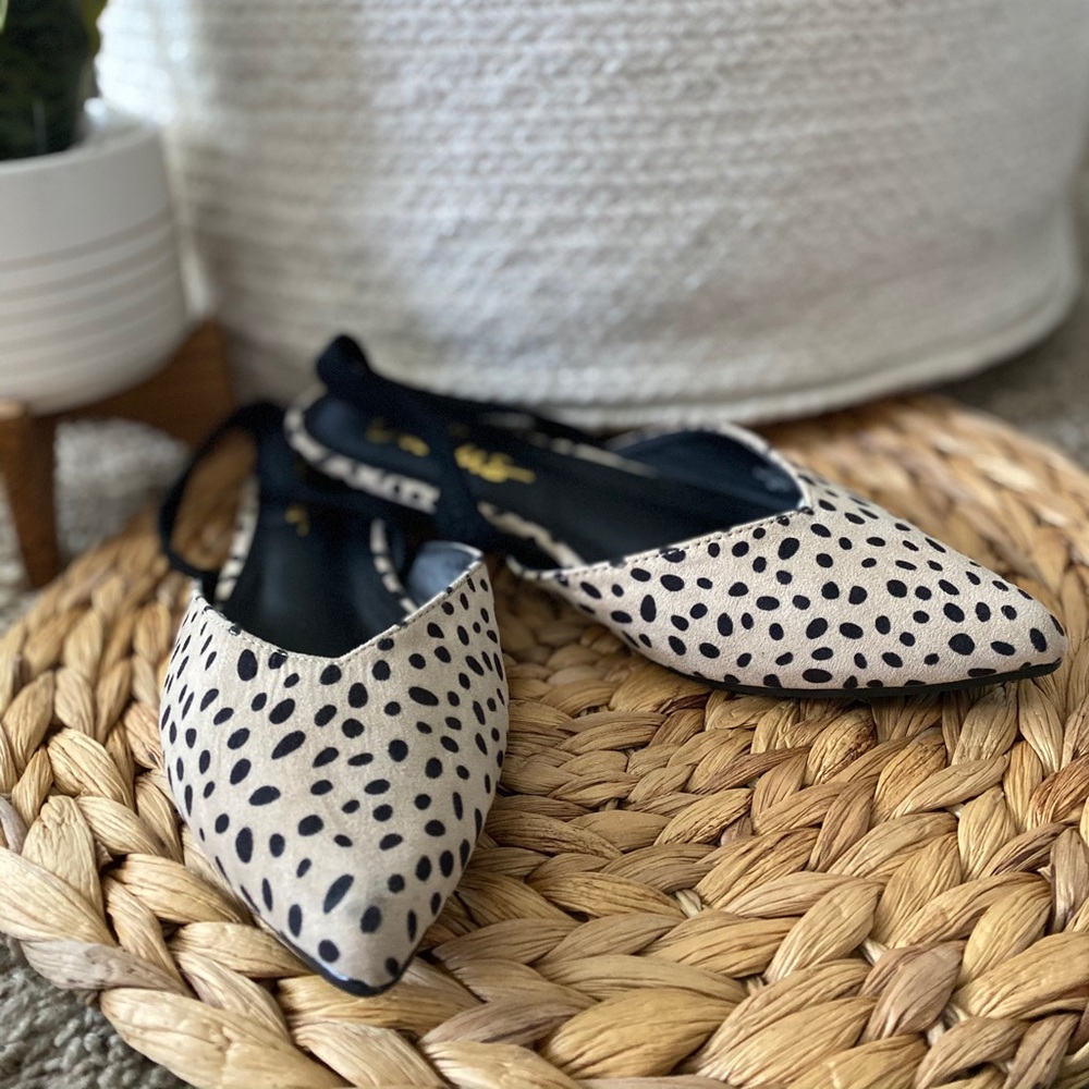 NEW Lulus Cheetah Print Flats 6